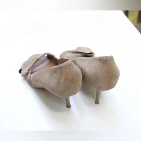 Bruno Magli peep toe pumps - Picture 13 of 16